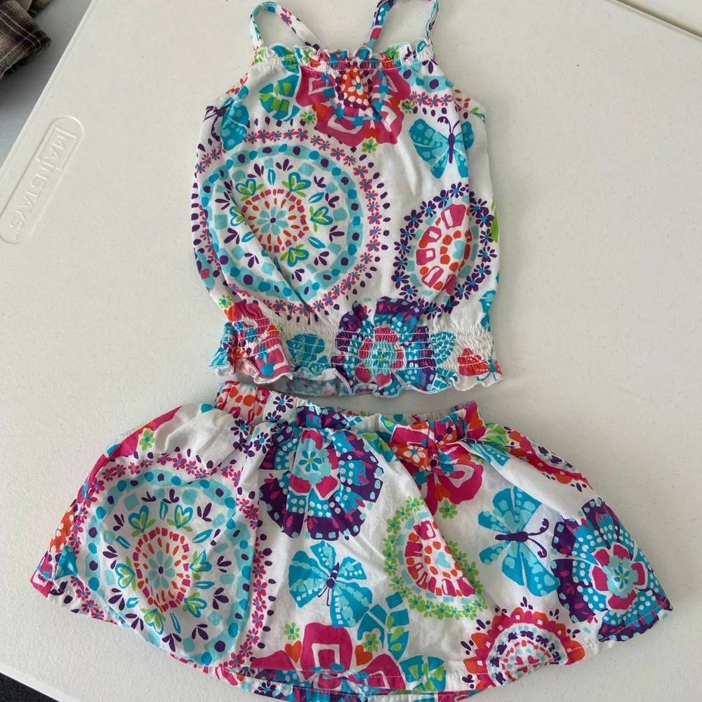 EUC | Children’s Place‎ girl’s multicolor butterfly tank skirt set 12-18 months